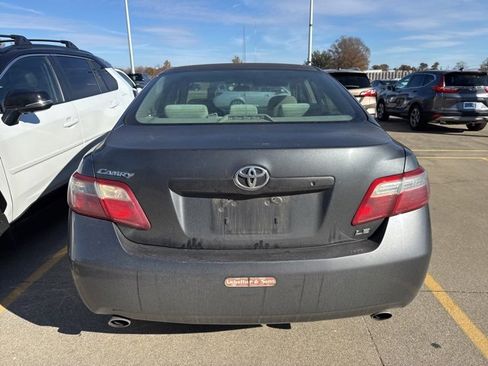 Used 2007 Toyota Camry LE image 7