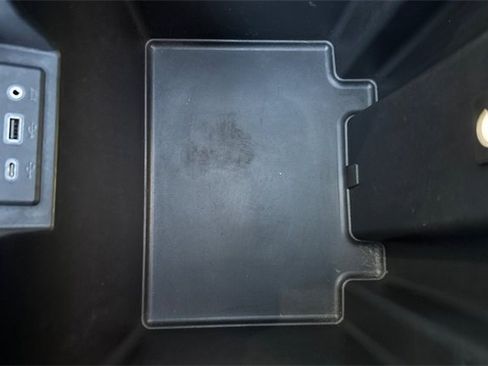 Used 2023 GMC Sierra 3500 Denali w/ Denali Black Diamond Edition image 33