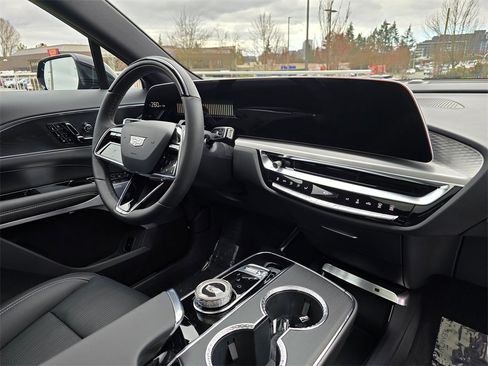 New 2026 Cadillac Lyriq Premium Sport image 12