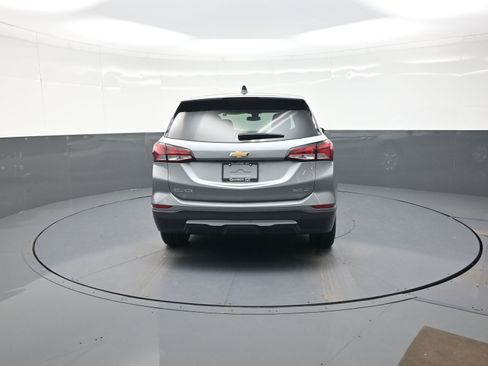 Used 2023 Chevrolet Equinox LT image 4