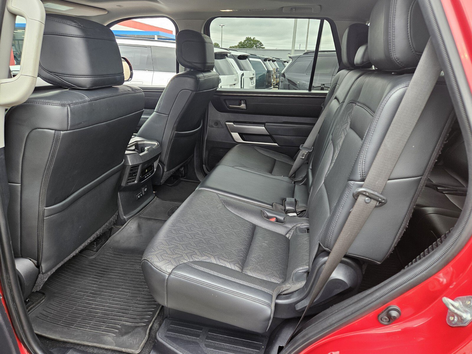 Used 2023 Toyota Sequoia SR5 w/ SR5 Premium Package AWD/4WD image 10