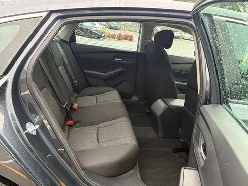 Certified 2023 Honda Accord EX image 28