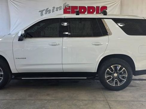 Used 2021 Chevrolet Tahoe LT w/ LT Signature Package image 2