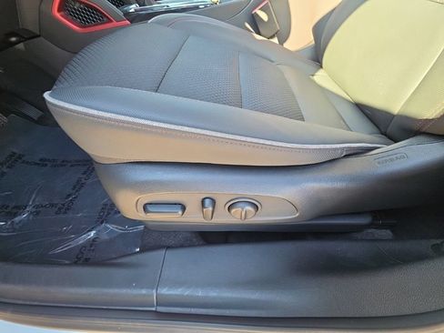Used 2023 Chevrolet TrailBlazer RS w/ Convenience Package FWD image 21