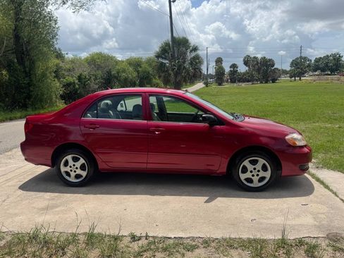 Used 2005 Toyota Corolla CE FWD image 5