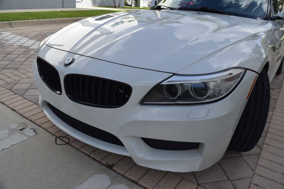 Used 2014 BMW Z4 sDrive35i RWD image 11