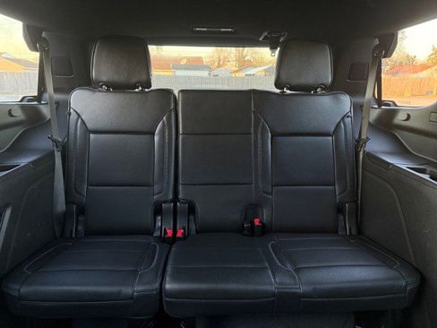 Used 2021 GMC Yukon Denali w/ Denali Ultimate Package image 16