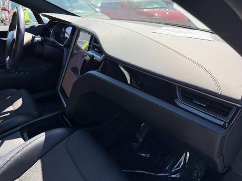 Used 2018 Tesla Model S 75D image 29