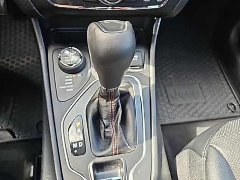 Certified 2022 Jeep Cherokee Trailhawk w/ Sound & Nav Group image 33