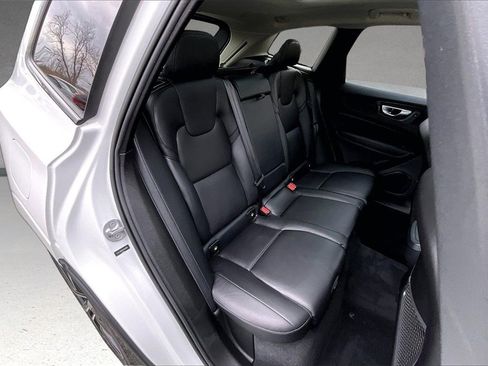 Certified 2023 Volvo XC60 B5 Plus w/ Protection Package Premier image 24