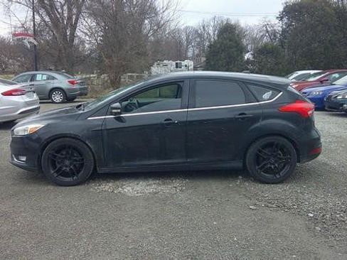 Used 2015 Ford Focus Titanium w/ Titanium Cold Weather Package FWD image 1