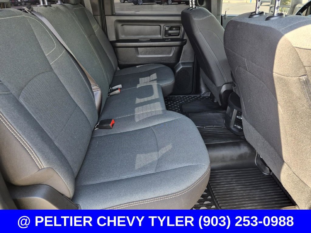 Used 2024 RAM 2500 Tradesman w/ Chrome Appearance Group AWD/4WD image 15