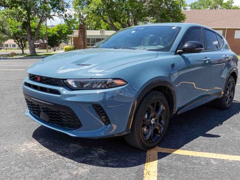 Used 2024 Dodge Hornet R/T w/ R/T Blacktop Package AWD/4WD image 8