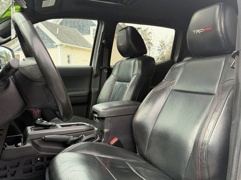 Used 2021 Toyota Tacoma TRD Pro image 11