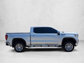 Used 2021 GMC Sierra 1500 SLT w/ SLT Premium Package AWD/4WD video 4