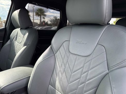 Used 2023 Kia Telluride SX Prestige X-Pro image 27