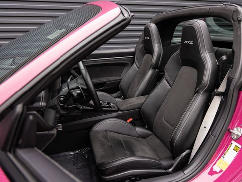 Used 2023 Porsche 911 Targa 4 GTS image 5