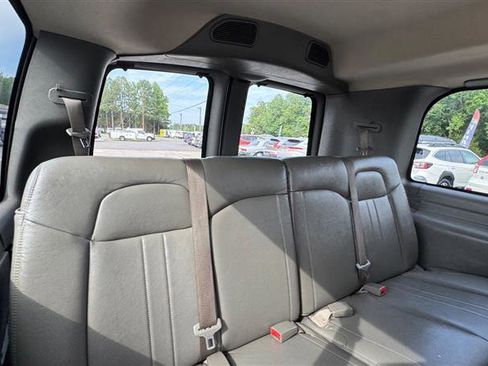 Used 2017 Chevrolet Express 2500 LS RWD image 40