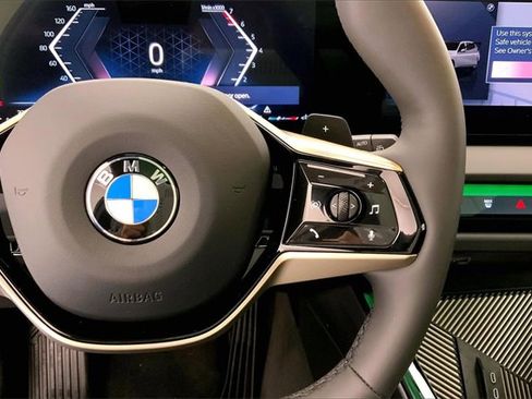 Used 2025 BMW X3 xDrive30i w/ Premium Package image 19