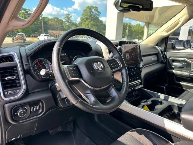 Used 2019 RAM 3500 Laramie AWD/4WD image 10