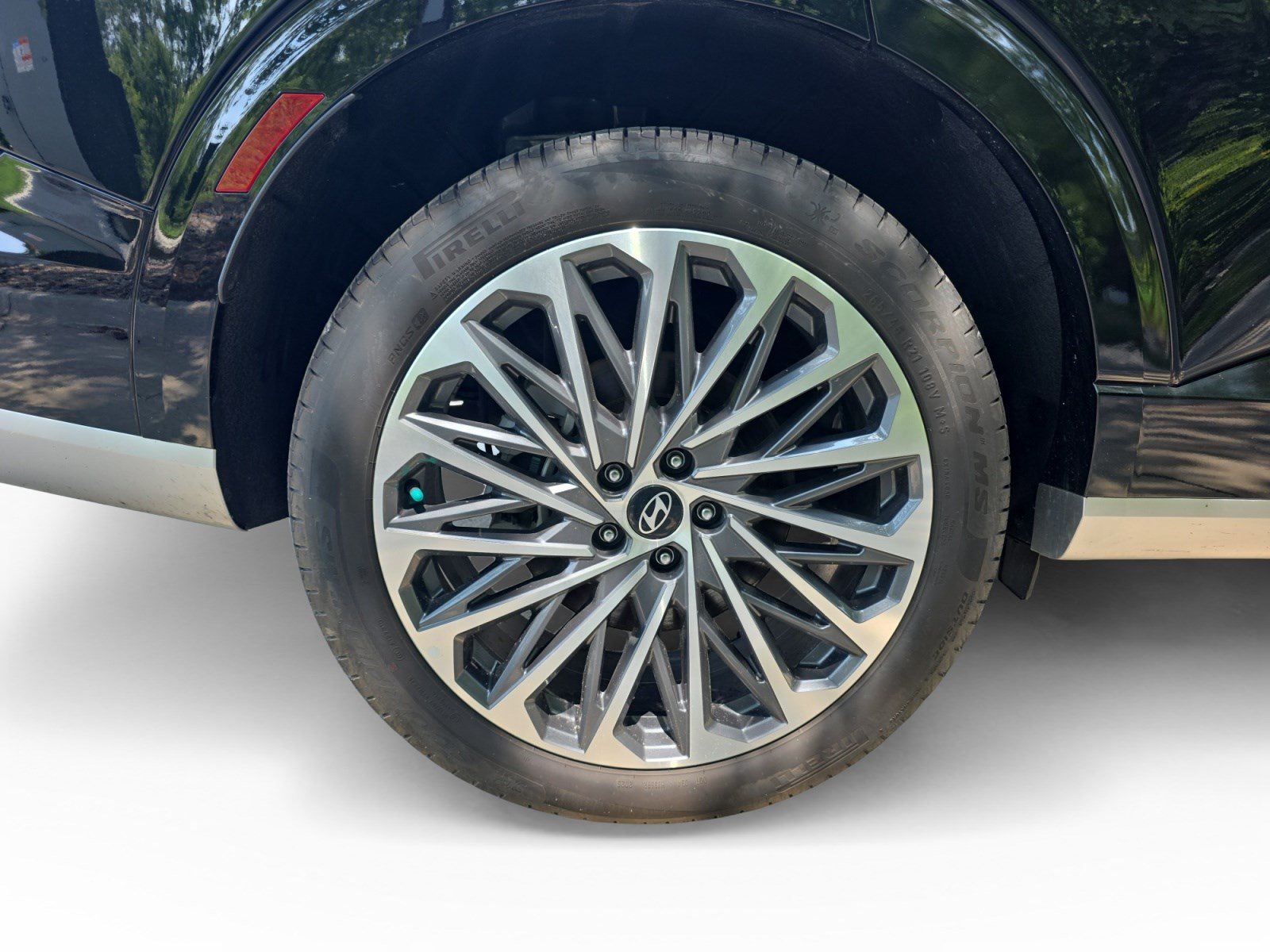 Certified 2026 Hyundai Palisade Calligraphy AWD/4WD image 17