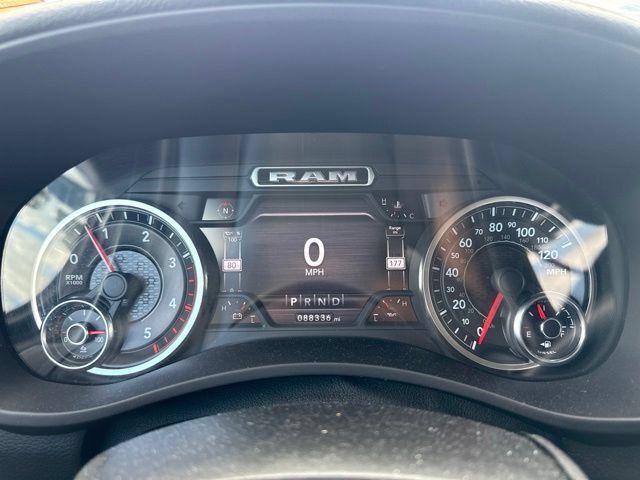 Used 2021 RAM 2500 Laramie AWD/4WD image 9