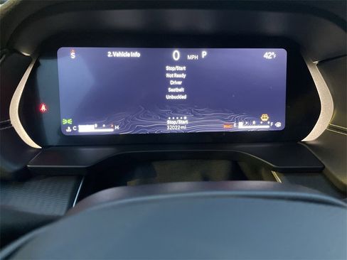 Used 2023 Jeep Grand Cherokee Altitude image 17