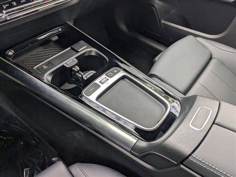 Certified 2025 Mercedes-Benz GLA 250 GLA 250 image 12