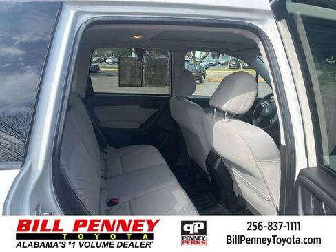 Used 2015 Subaru Forester 2.5i Premium image 14