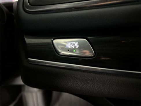 Used 2023 Buick Enclave Essence w/ Sport Touring Edition image 16