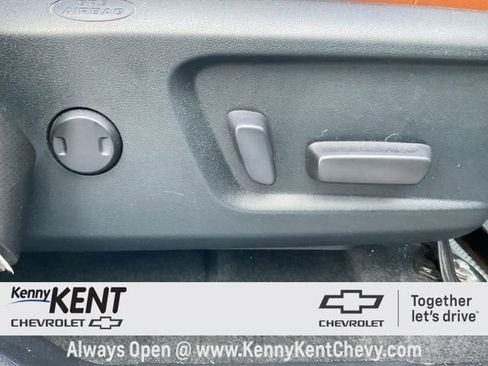 Used 2017 Toyota Tundra 1794 Edition image 20