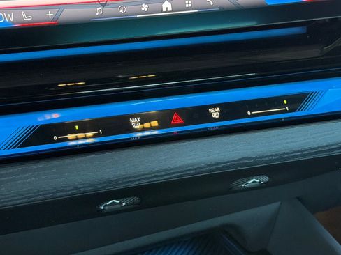 Certified 2025 BMW i5 M60 image 27