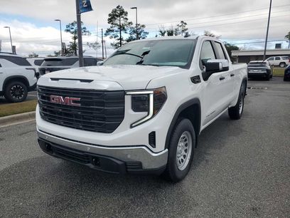 New 2026 GMC Sierra 1500 Pro w/ Convenience Package