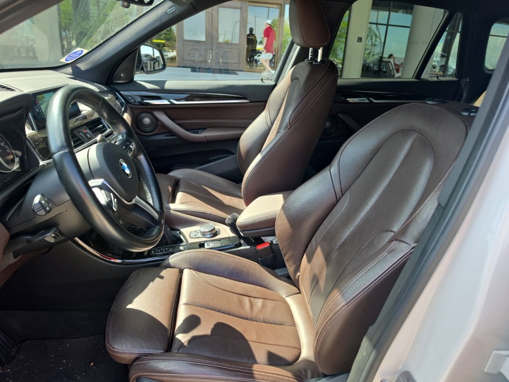 Used 2016 BMW X1 xDrive28i AWD/4WD image 5