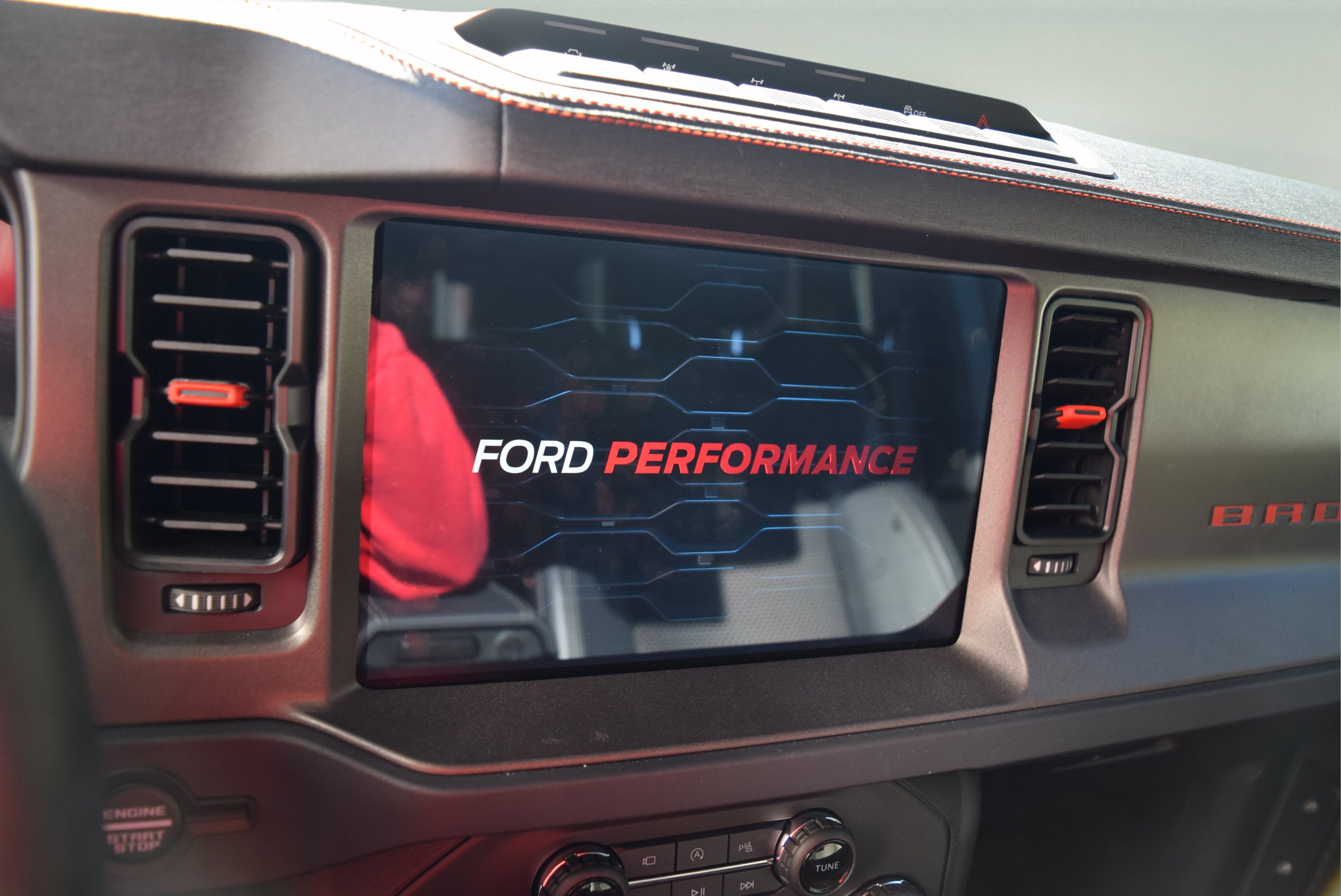 Used 2026 Ford Bronco Raptor AWD/4WD image 16