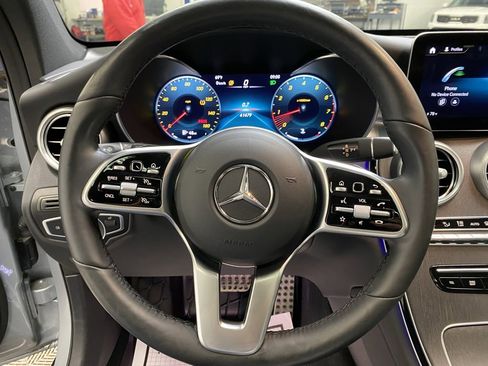 Used 2021 Mercedes-Benz GLC 300 4MATIC image 22