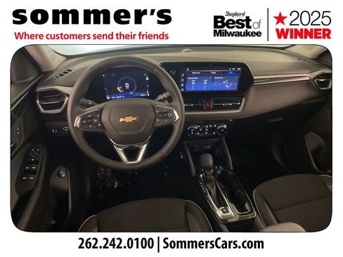 Used 2025 Chevrolet TrailBlazer LT w/ Convenience Package AWD/4WD image 12