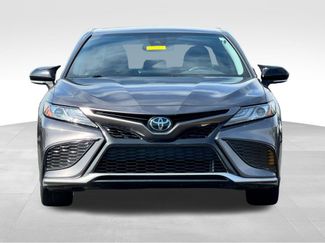 Used 2022 Toyota Camry XSE FWD video 2