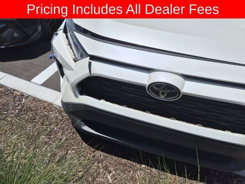 Used 2021 Toyota RAV4 XLE Premium FWD image 2