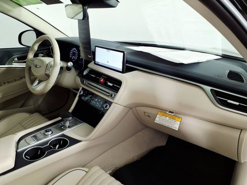 Certified 2026 Genesis G70 2.5T Prestige AWD/4WD image 9