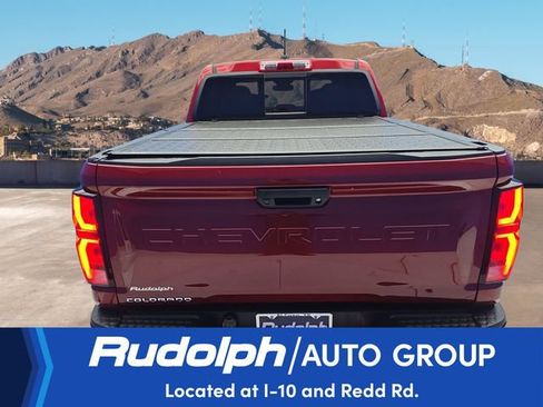 Used 2025 Chevrolet Colorado Z71 w/ Z71 Convenience Package 2 AWD/4WD image 4