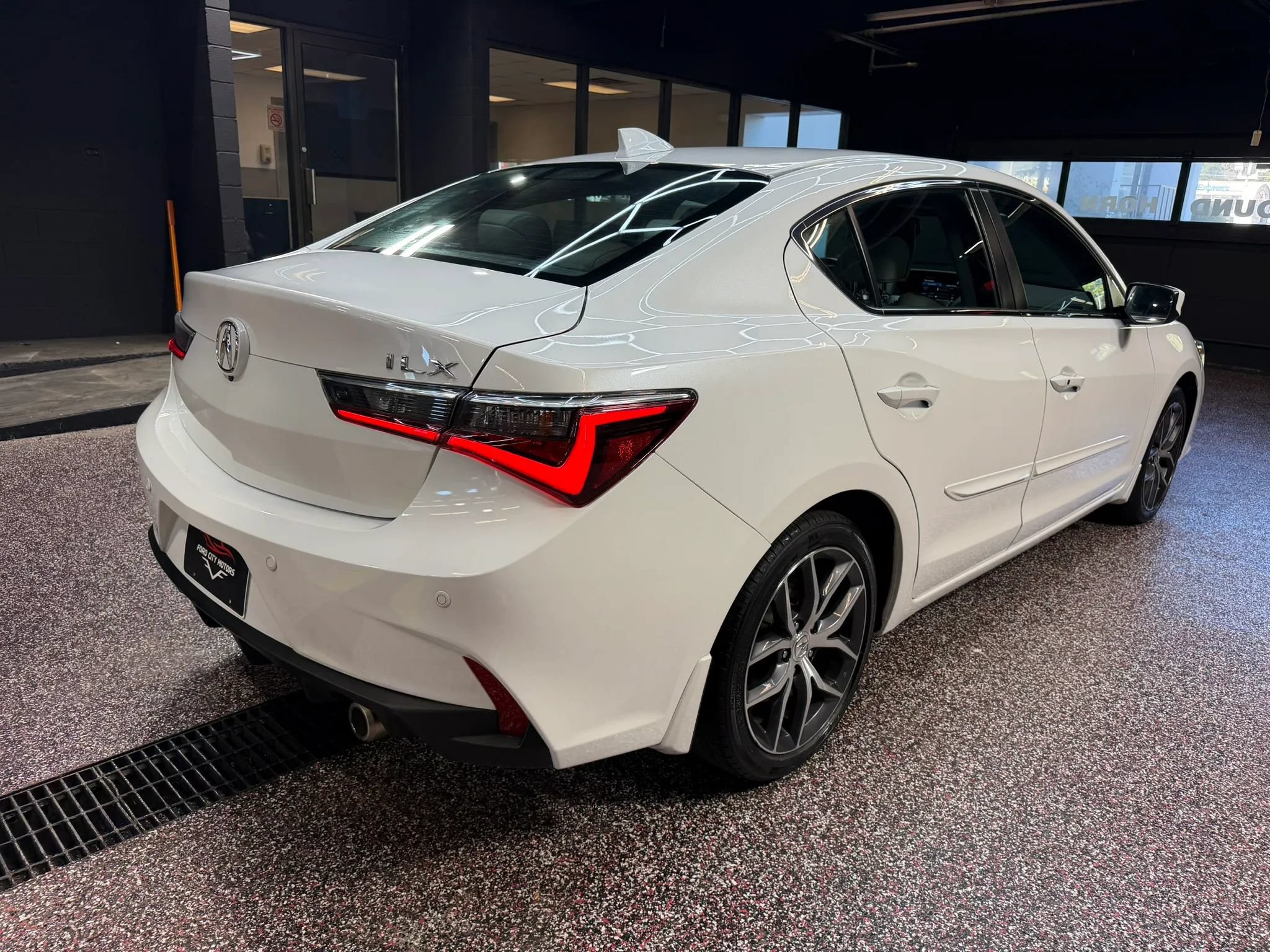 Used 2021 Acura ILX w/ Premium Package FWD image 8