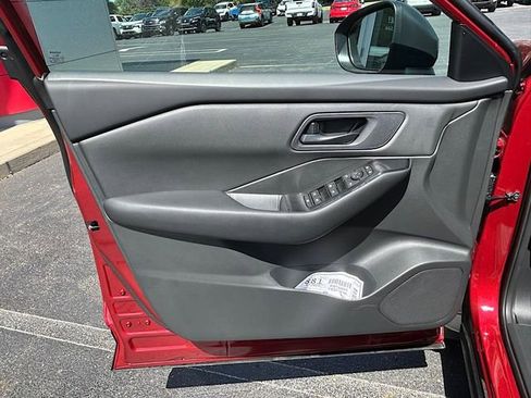 New 2026 Nissan Rogue S AWD/4WD image 17