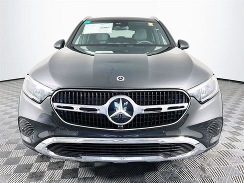 Certified 2025 Mercedes-Benz GLC 300 4MATIC image 9