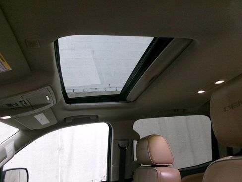 Used 2018 GMC Sierra 1500 Denali image 17