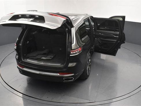 Certified 2022 Jeep Grand Cherokee L Overland w/ Luxury Tech Group IV image 28