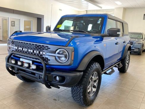 Used 2023 Ford Bronco Badlands AWD/4WD image 4