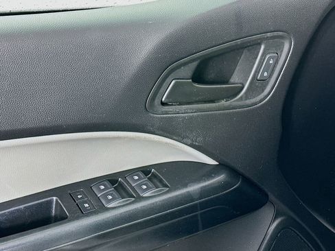 Used 2019 GMC Canyon 2WD Crew Cab w/ Convenience Package image 22