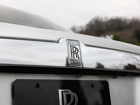 Used 2013 Rolls-Royce Ghost image 64
