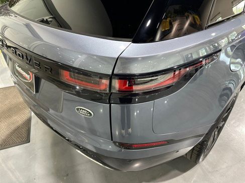 Used 2019 Land Rover Range Rover Velar R-Dynamic SE AWD/4WD image 29